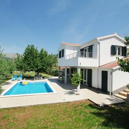 House Viki Villa Plano Exterior photo